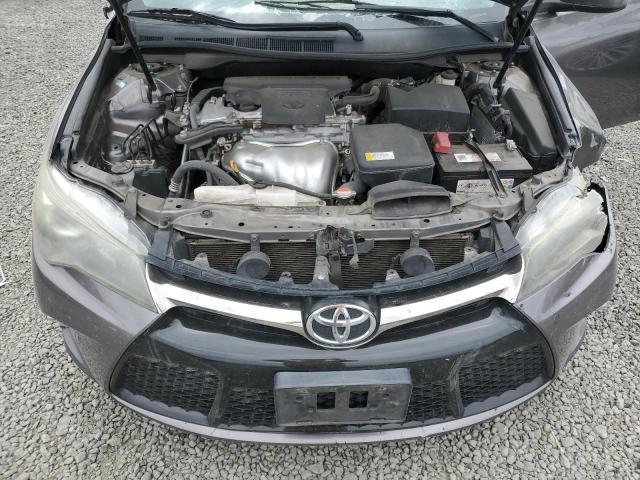 4T1BF1FK9GU214652 - 2016 TOYOTA CAMRY LE GRAY photo 11