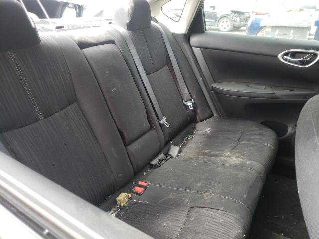 3N1AB7AP3JY329739 - 2018 NISSAN SENTRA S 黑色 照片 10