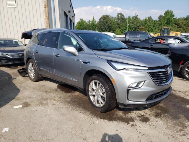 5GAERBKW5PJ143735 - 2023 BUICK ENCLAVE ESSENCE 银色 照片 4