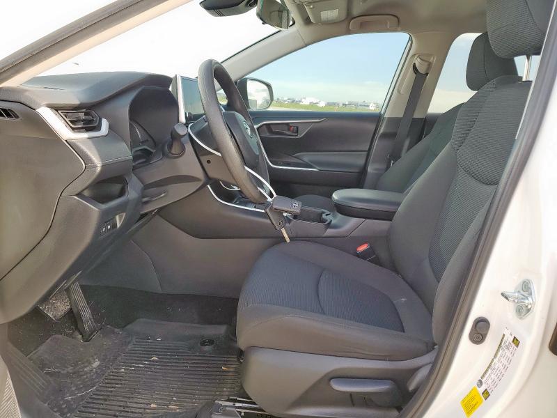 2T3H1RFV5PC215761 - 2023 TOYOTA RAV4 LE 白色 照片 7