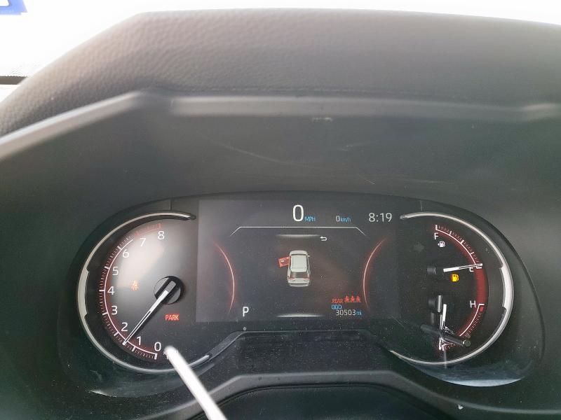 2T3H1RFV5PC215761 - 2023 TOYOTA RAV4 LE 白色 照片 9