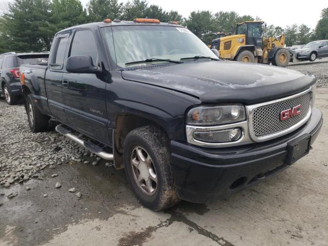 2GTFK69U531304706 - 2003 GMC SIERRA K1500 DENALI BLACK photo 4