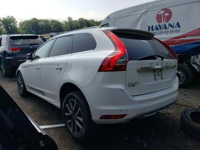 YV449MRR4H2204992 - 2017 VOLVO XC60 T6 DYNAMIC WHITE photo 2