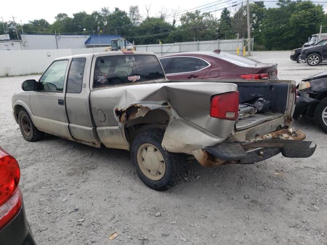 1GTCS19W928248515 - 2002 GMC SONOMA SILVER photo 2