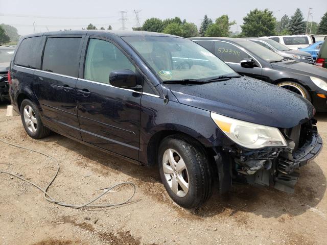 2V4RW3D15AR272745 - 2010 VOLKSWAGEN ROUTAN SE BLUE photo 4