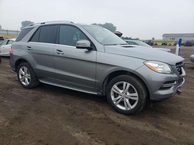 4JGDA5HB1CA077830 - 2012 MERCEDES-BENZ ML 350 4MATIC GRAY photo 4