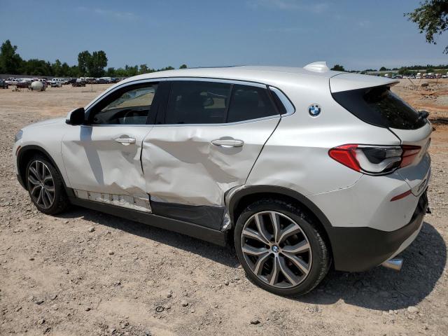 WBXYJ3C35JEJ81675 - 2018 BMW X2 SDRIVE28I WHITE photo 2