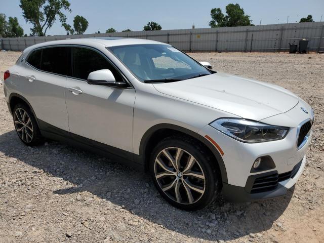 WBXYJ3C35JEJ81675 - 2018 BMW X2 SDRIVE28I WHITE photo 4