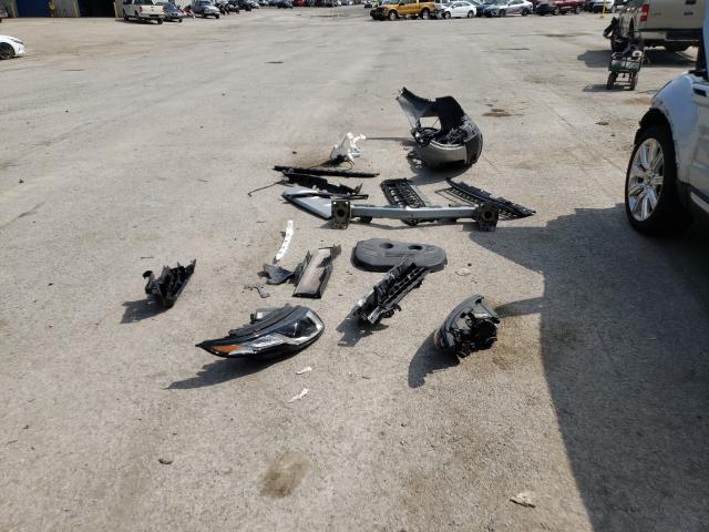 SALVR2BG7HH169827 - 2017 LAND ROVER RANGE ROVE HSE SILVER photo 9