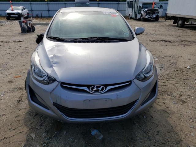 5NPDH4AE8GH749556 - 2016 HYUNDAI ELANTRA SE GRAY photo 5