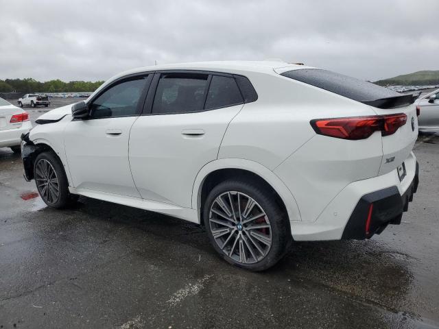 WBX83GM00S5089218 - 2025 BMW X2 M35I WHITE photo 2