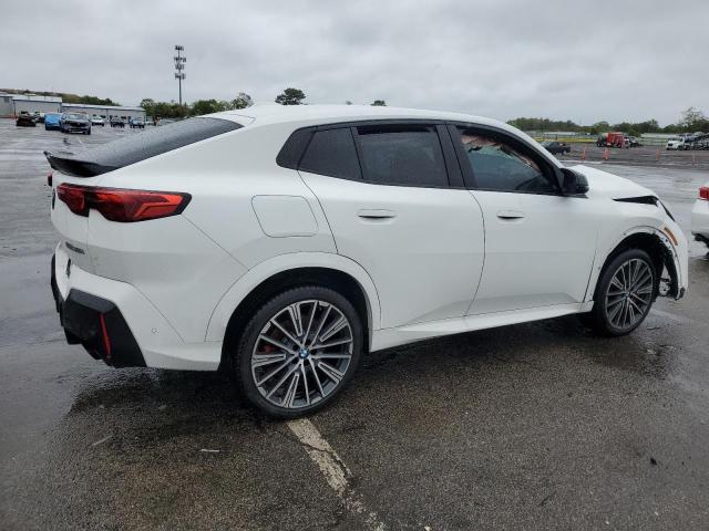 WBX83GM00S5089218 - 2025 BMW X2 M35I WHITE photo 3
