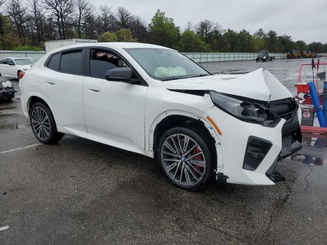 WBX83GM00S5089218 - 2025 BMW X2 M35I WHITE photo 4