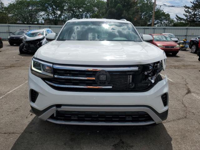 1V2YE2CA0LC218882 - 2020 VOLKSWAGEN ATLAS CROS SE Белый фото 5