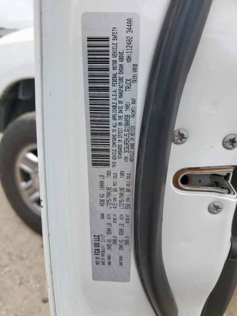 3C6UR5HJ5JG190058 - 2018 RAM 2500 ST Weiß Foto 12