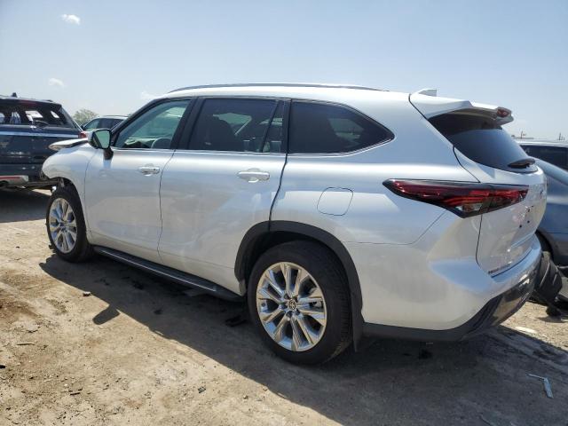 5TDKDRBH1RS551116 - 2024 TOYOTA HIGHLANDER LE WHITE photo 2