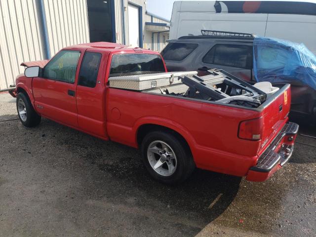 1GCCS19W928207723 - 2002 CHEVROLET S TRUCK S10 RED photo 2