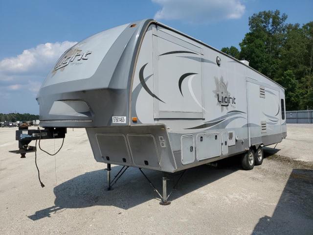 58TFX3524F2018477 - 2015 FIWH 5TH WHEEL TWO TONE photo 2