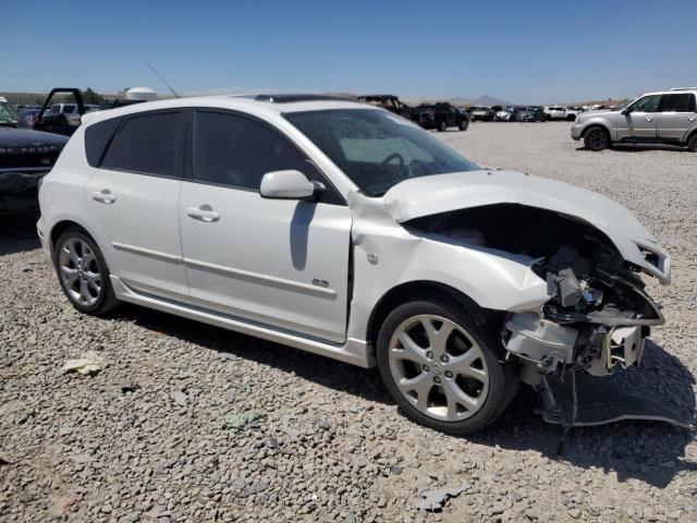 JM1BK343571640914 - 2007 MAZDA 3 HATCHBACK WHITE photo 4