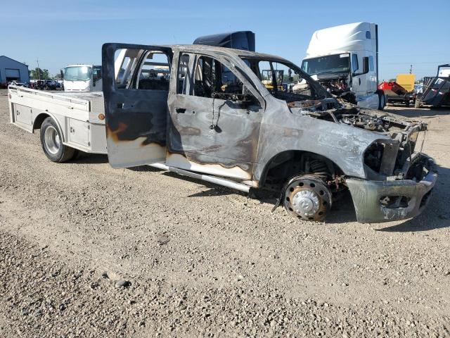 3C7WRTCL8KG712782 - 2019 RAM 3500 Белый фото 4