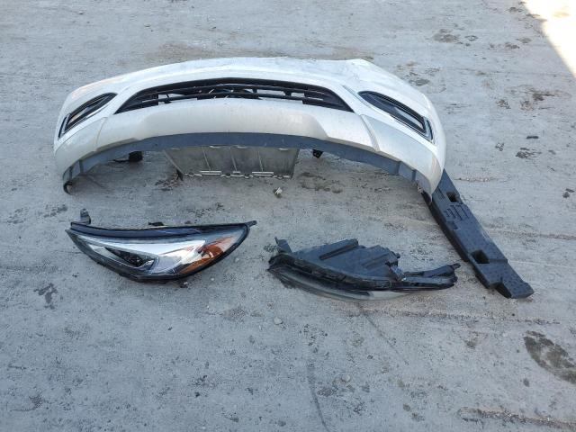 5GAERBKW7KJ122118 - 2019 BUICK ENCLAVE ESSENCE თეთრი ფოტო 13