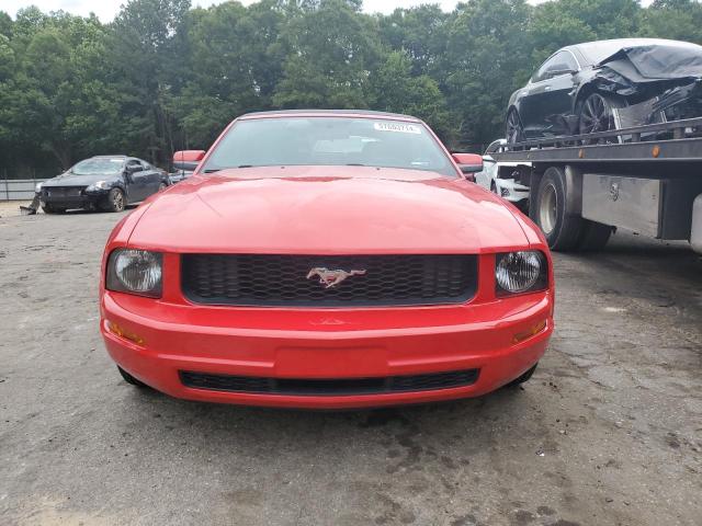 1ZVFT84N155243782 - 2005 FORD MUSTANG RED photo 5