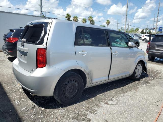 JTLKE50EX81050966 - 2008 TOYOTA SCION XB SILVER photo 3