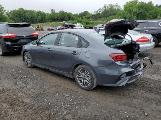 3KPF54AD9PE587790 - 2023 KIA FORTE GT LINE GRAY photo 2