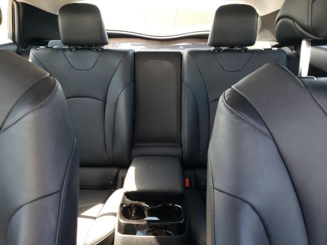 JTDKARFP0H3024856 - 2017 TOYOTA PRIUS PRIM WHITE photo 10