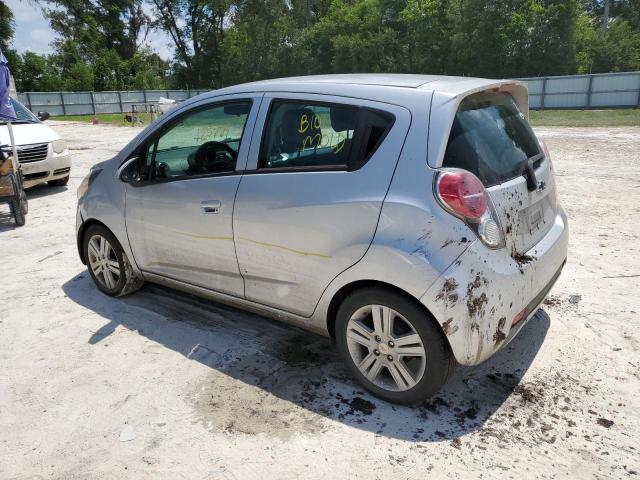 KL8CD6S95FC784661 - 2015 CHEVROLET SPARK 1LT SILVER photo 2