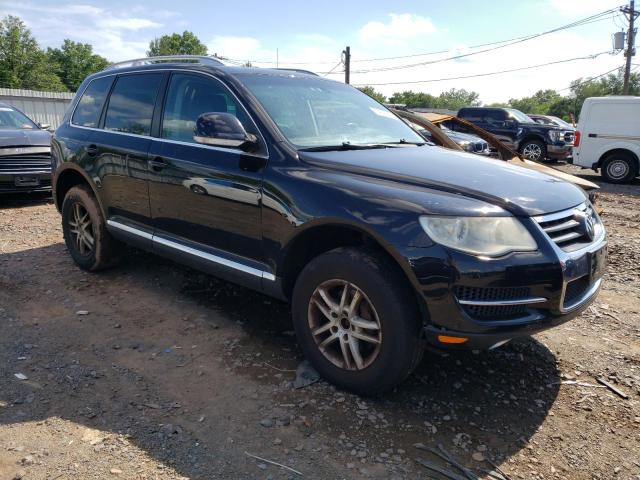 WVGBE77L98D047420 - 2008 VOLKSWAGEN TOUAREG V6 BLACK photo 4