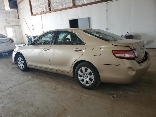 4T1BF3EK2AU511654 - 2010 TOYOTA CAMRY BASE Qızıl foto 2