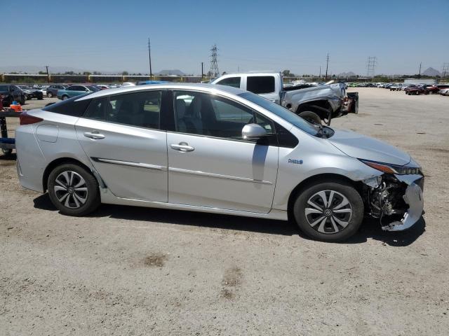 JTDKARFP3H3017836 - 2017 TOYOTA PRIUS PRIM ვერცხლისფერი ფოტო 4