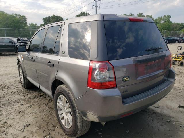 SALFP24N58H020712 - 2008 LAND ROVER LR2 SE GRAY photo 2