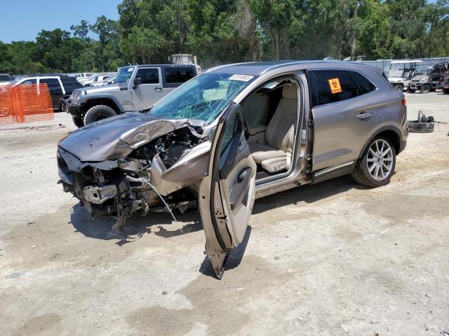 5LMCJ3C97KUL02010 - 2019 LINCOLN MKC RESERVE კრემისფერი ფოტო 1