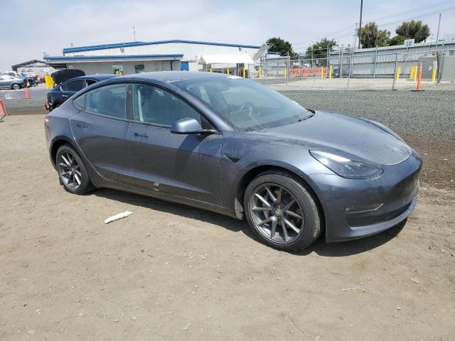 5YJ3E1EBXMF879500 - 2021 TESLA MODEL 3 SILVER photo 4