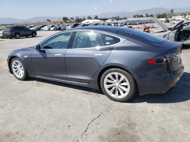 5YJSA1E24GF153868 - 2016 TESLA MODEL S Boz foto 2