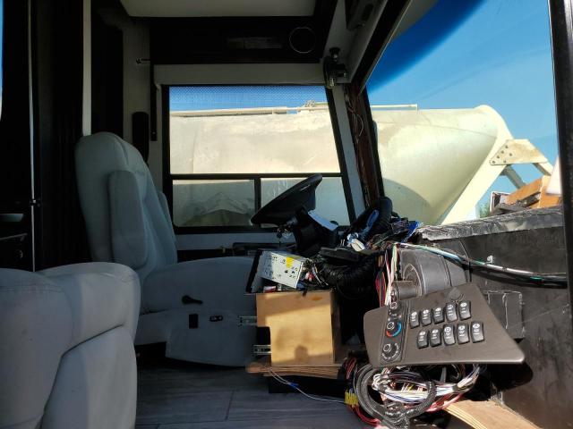 4UZACHFE4MCMS3628 - 2021 FREIGHTLINER CHASSIS XC ნაცრისფერი ფოტო 5