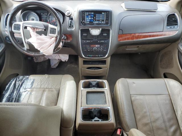 2C4RC1CG6FR520523 - 2015 CHRYSLER TOWN & COU TOURING L RED photo 8