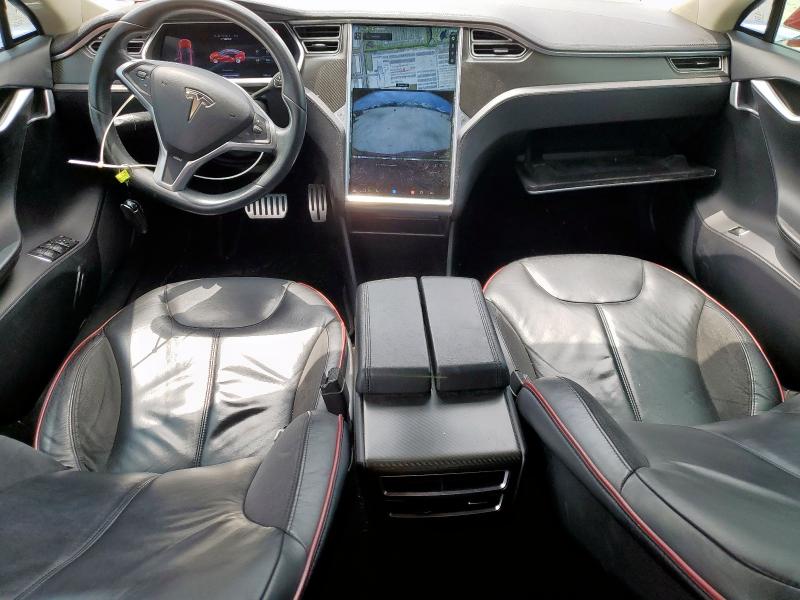 5YJSA1DP0DFP18903 - 2013 TESLA MODEL S RED photo 8