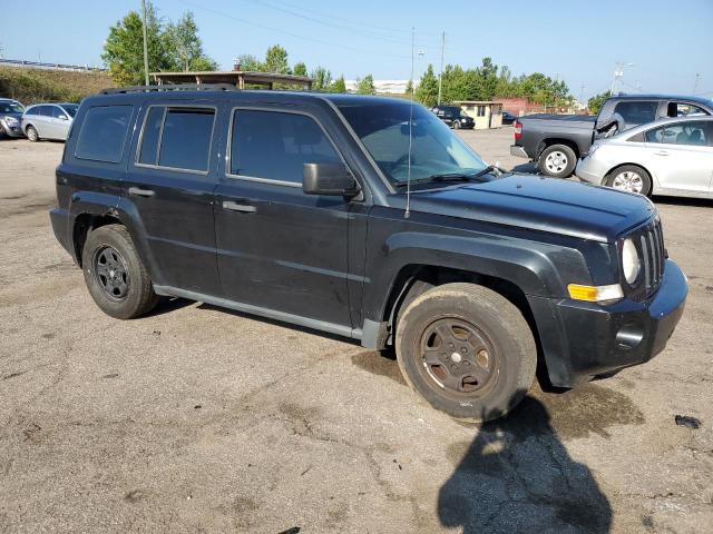 1J4FT28B09D178753 - 2009 JEEP PATRIOT SPORT BLACK photo 4