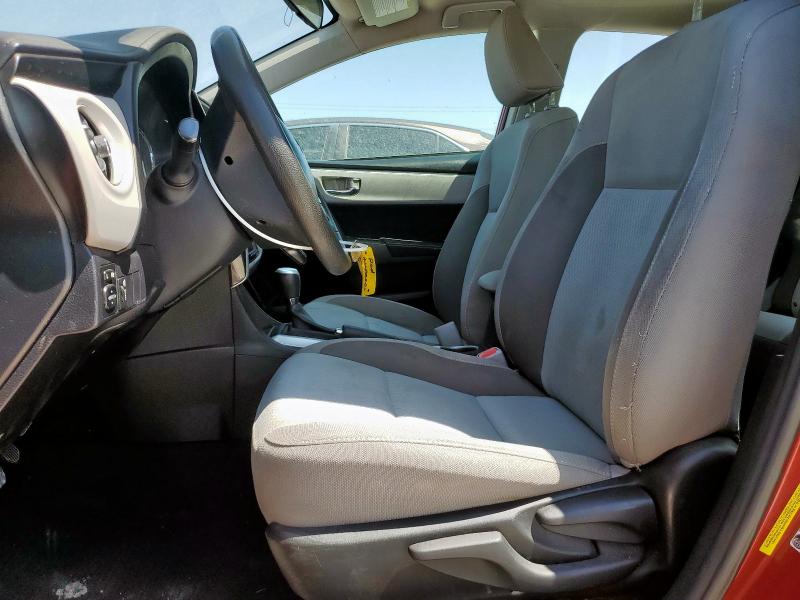 5YFBURHEXKP934144 - 2019 TOYOTA COROLLA L RED photo 7