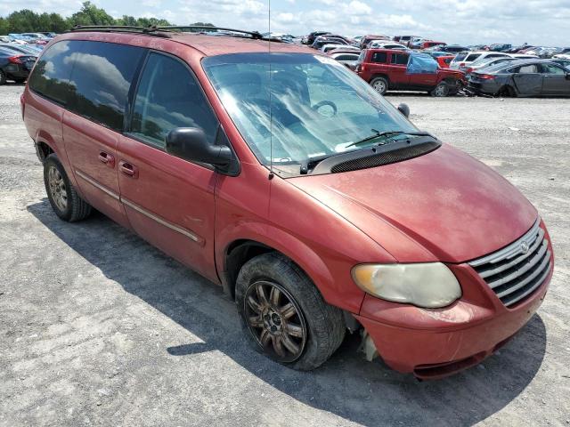 2C4GP54L15R601992 - 2005 CHRYSLER TOWN & COU TOURING Qırmızı foto 4