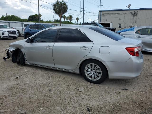 4T1BF1FK7CU160360 - 2012 TOYOTA CAMRY BASE GRAY photo 2