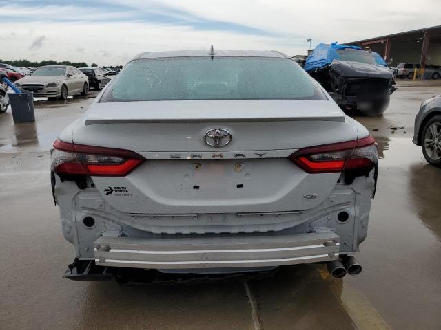 4T1G11AK7PU152650 - 2023 TOYOTA CAMRY SE NIGHT SHADE WHITE photo 6