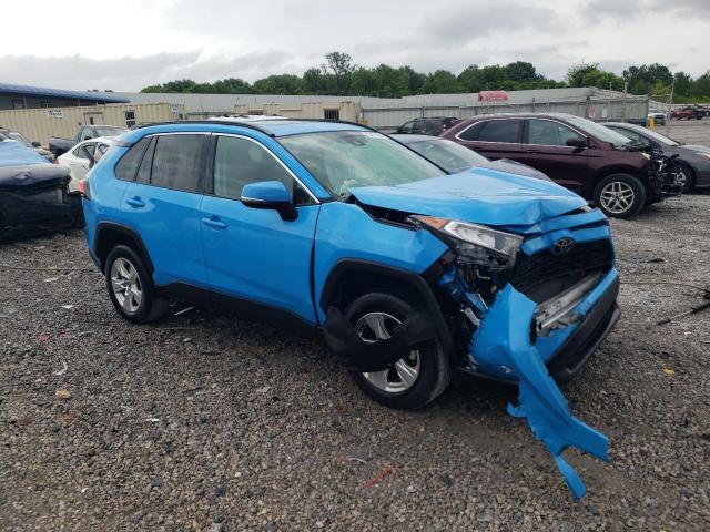 2T3W1RFV4MW160091 - 2021 TOYOTA RAV4 XLE BLUE photo 4