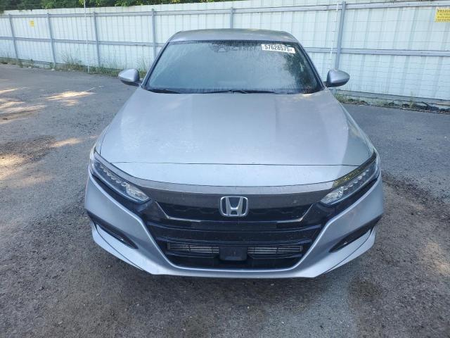 1HGCV1F38JA185661 - 2018 HONDA ACCORD SPORT 银色 照片 5