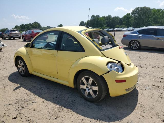 3VWPW31C46M400413 - 2006 VOLKSWAGEN NEW BEETLE 2.5L YELLOW photo 2