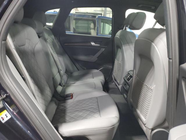 WA1C4AFY0J2184411 - 2018 AUDI SQ5 PRESTIGE BLUE photo 11