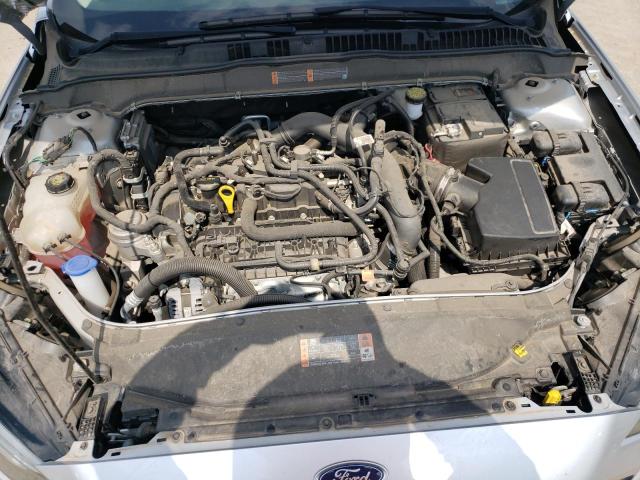 3FA6P0HD1KR199257 - 2019 FORD FUSION SE SILVER photo 11